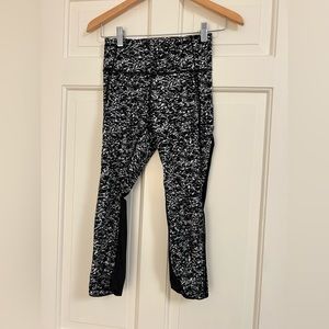 Lululemon Cropped Leggings